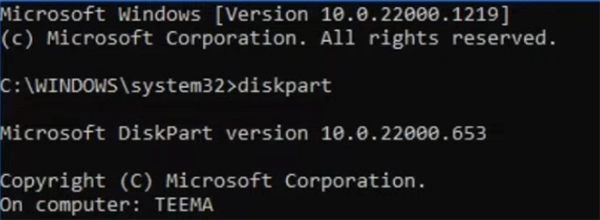  Type diskpart and press Enter