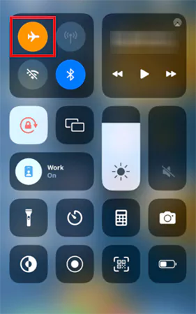 Turn Airplane mode on and off